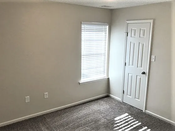 13 Sweetwater Ln — Photo 12