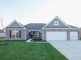 7053 W Ridge Run Ct, Greenfield, IN 46140