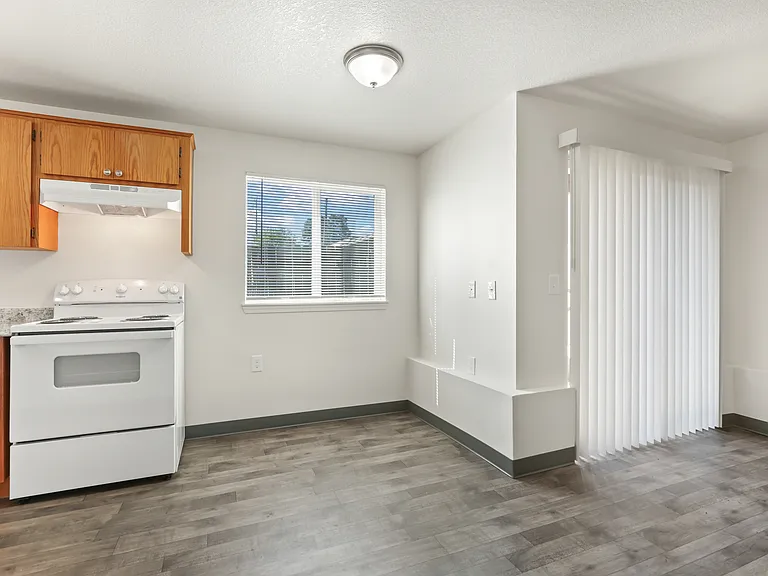 13024 SE Tessa St #6 — Photo 5