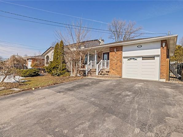 490 Queen Victoria Dr, Hamilton, ON L8W 1G9
