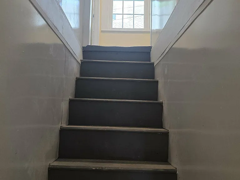 50 N Spring St #1 — Photo 5