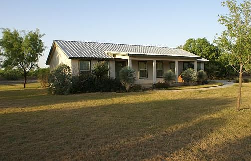 2nd image of 5954 FM 468