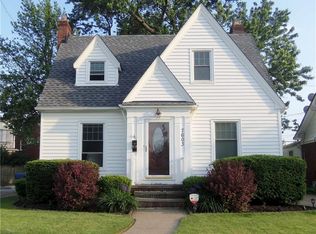 7603 Deerfield Dr, Parma, OH 44129