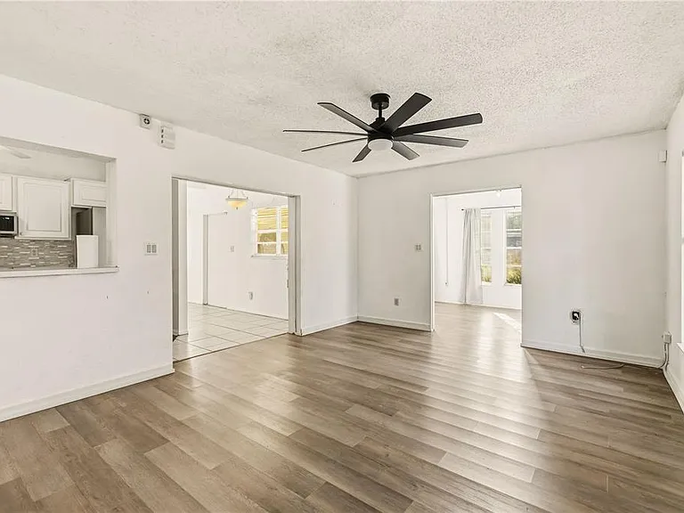 2615 9th Avenue Dr E — Photo 17