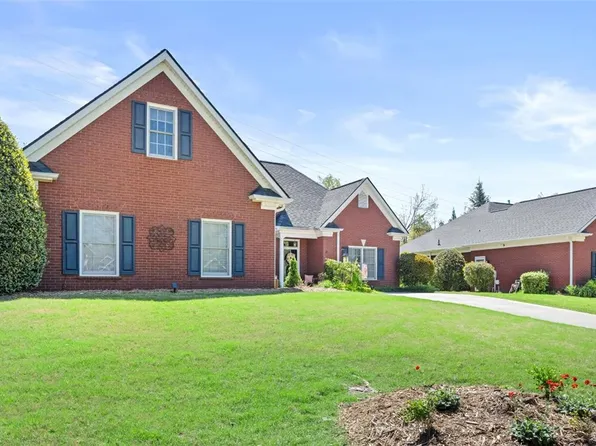 107 Grove Park Dr, Anderson, SC 29621