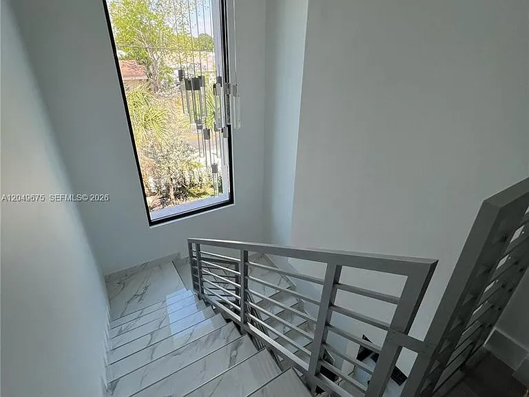 2342 McKinley St #Townhouse 3 — Photo 16