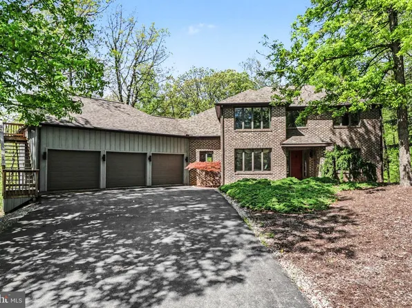 4712 Great Oak Ln, Harrisburg, PA 17110