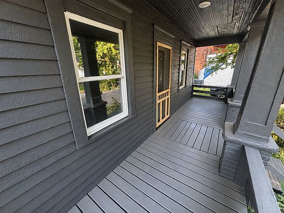 3rd image of 347 E Voris St