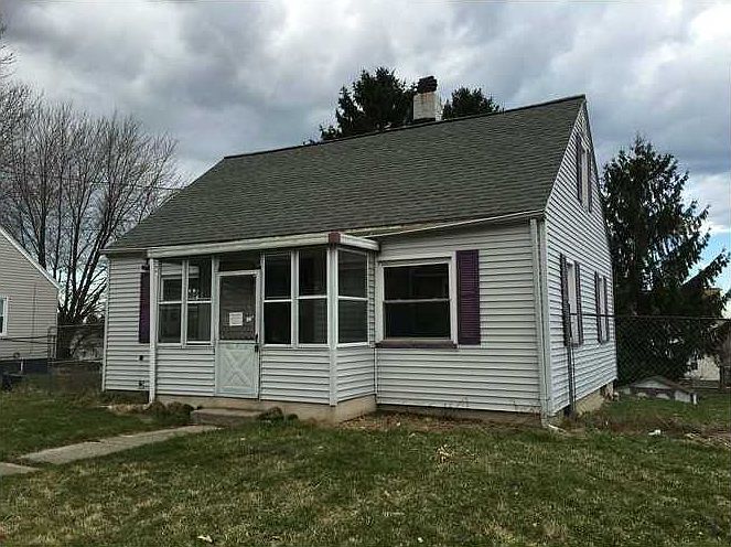 1st image of 1162 E 35th St