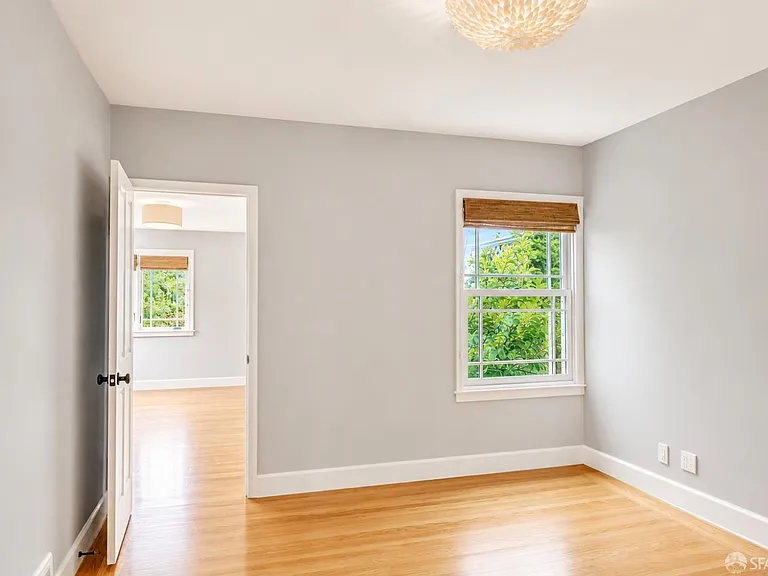 2825 Filbert St — Photo 11