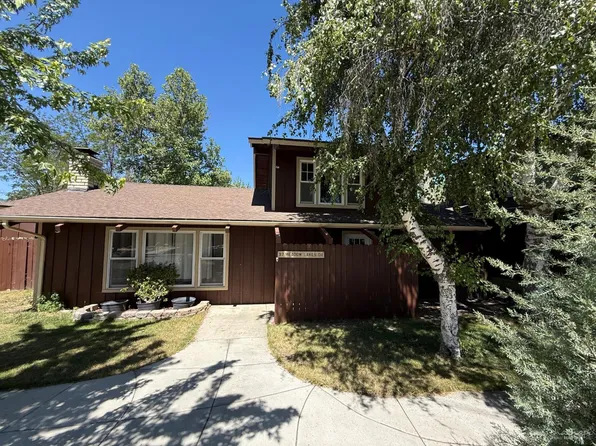97 Meadow Lakes Dr, Tehachapi, CA 93561