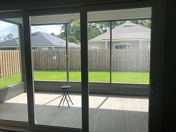2nd image of 8281 NW 51st St