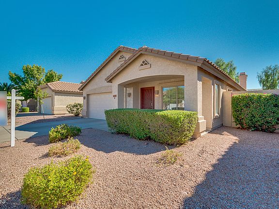 3rd image of 20257 N 71st Dr