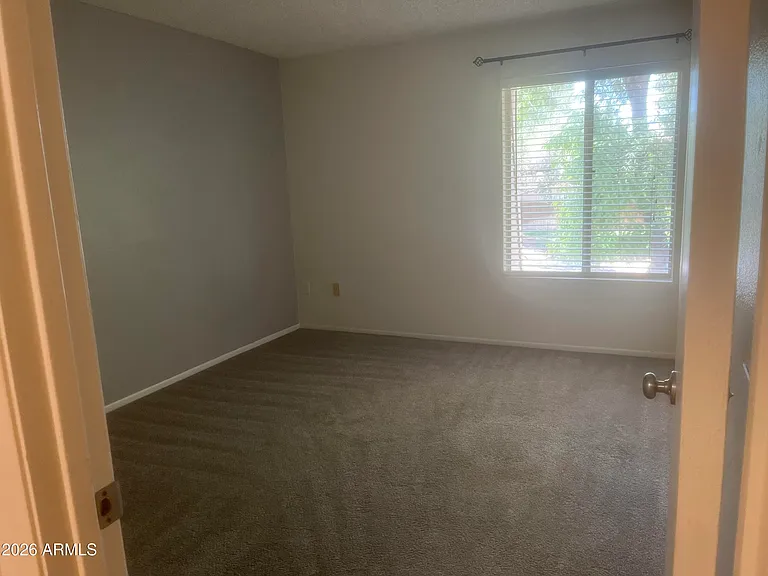 5902 W Townley Ave — Photo 13
