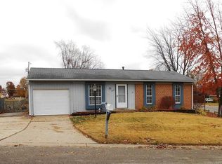 2925 Saint Babette Ln, Saint Charles, MO 63301