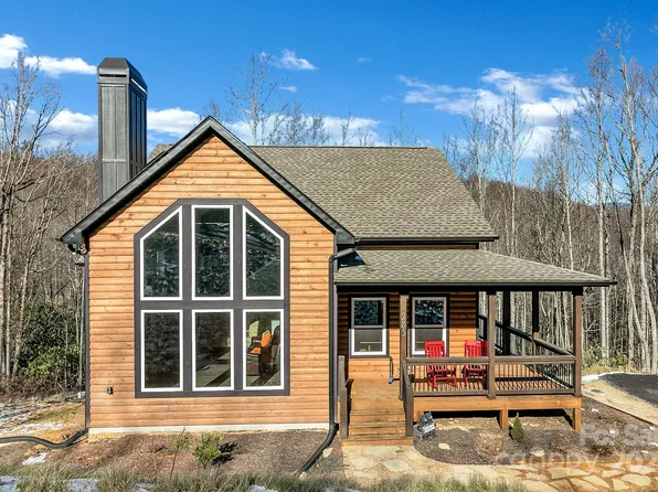 285 Arcadia Falls Way, Black Mountain, NC 28711