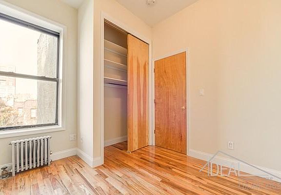 2nd image of 544 Bergen St
