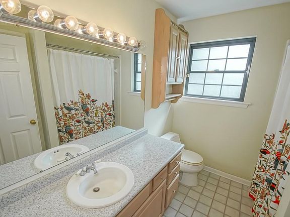 5th image of 4509 Henican Pl