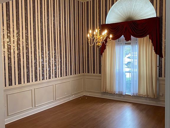 5th image of 4545 Reigate Ct