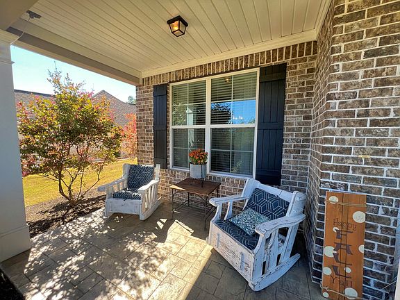 2nd image of 626 Flat Rock Ln