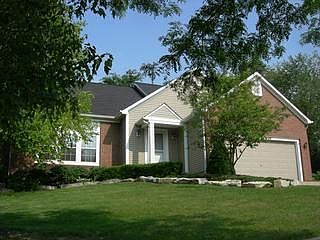 1st image of 121 Thornapple Trl