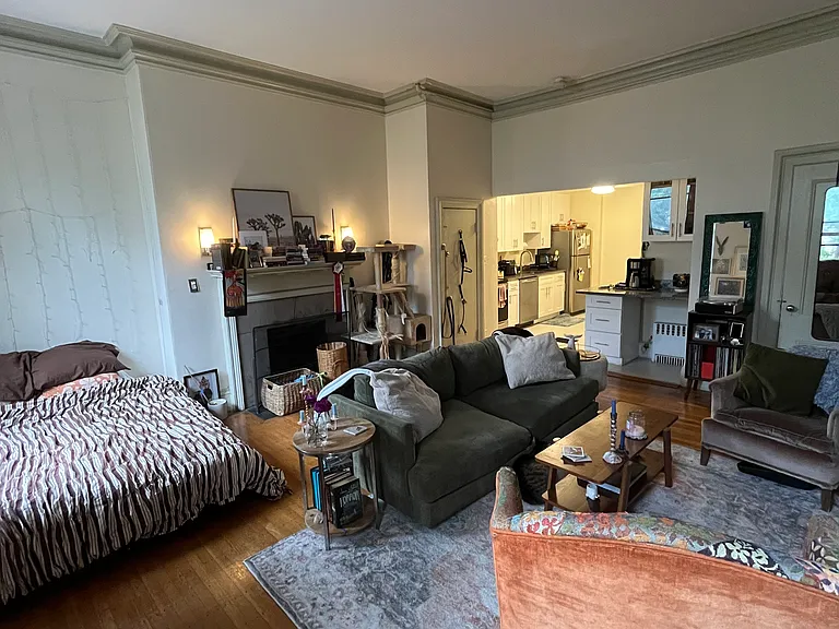 26 Marlborough St #5 — Photo 4