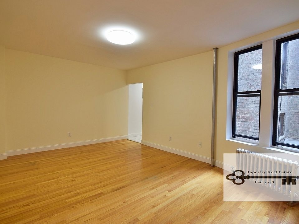 1st image of 11-24 46th Ave #1R