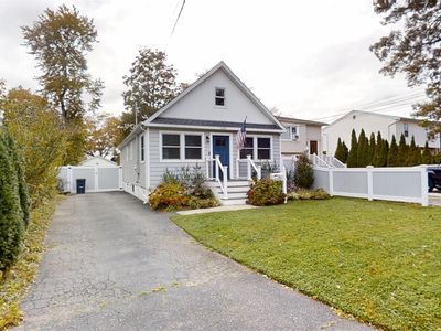 144 Woodrow Parkway, Babylon, NY, 11704