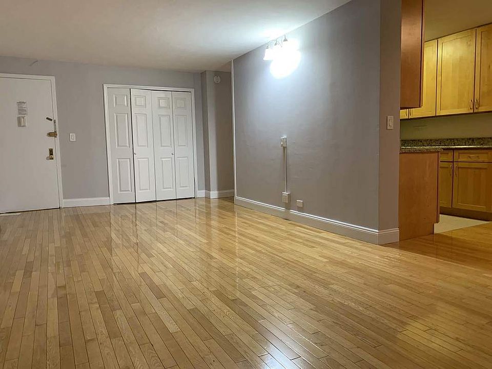 1st image of 341 10th St APT 5J