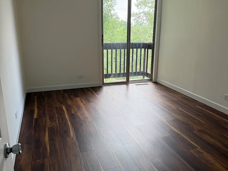 5700 Hillcrest Ln #3L — Photo 8