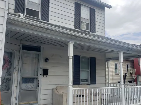 15 N 2nd St, Bangor, PA 18013