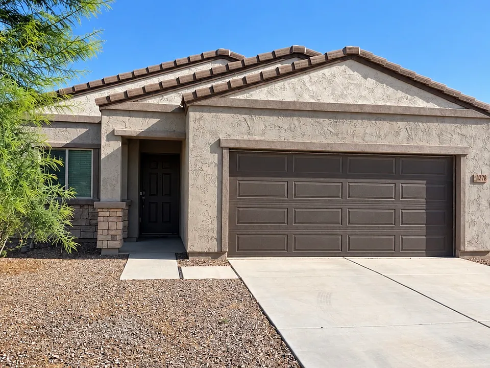 12778 W Glenn Dr