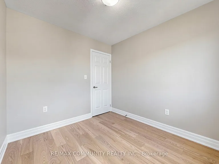 10 Red Fox Pl — Photo 33