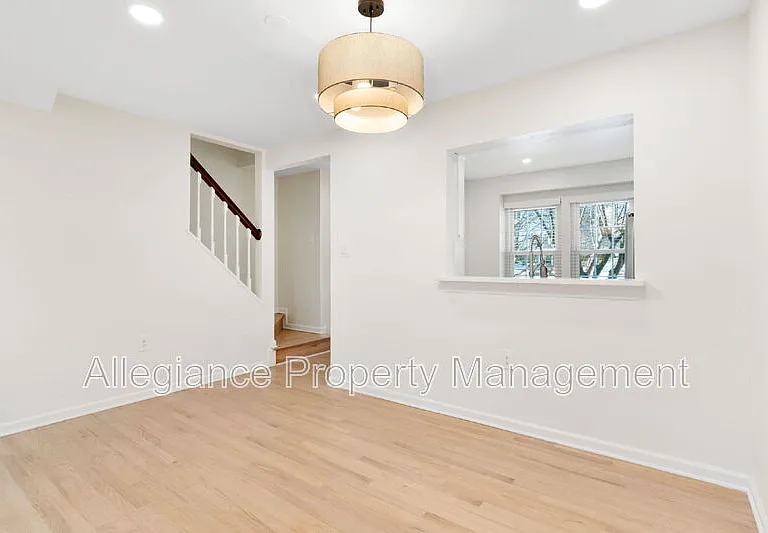 6630 Medinah Ln — Photo 10