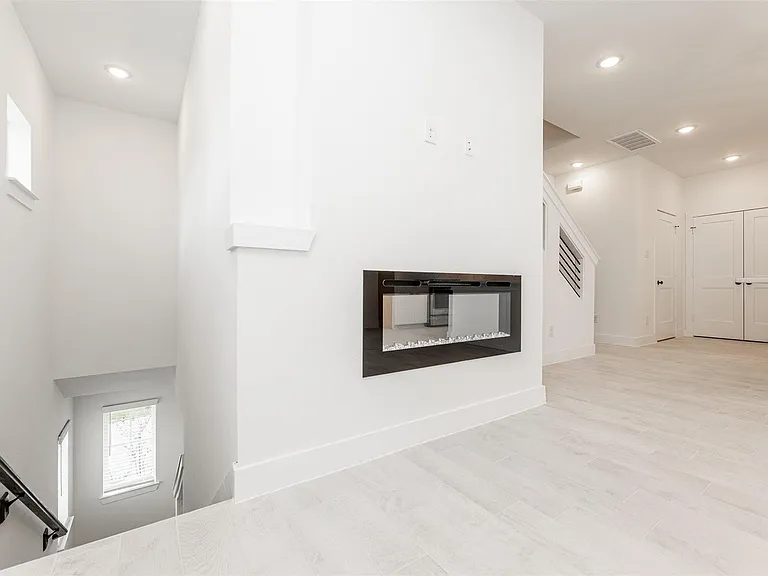 15131 Colorado Bend Park Dr — Photo 19