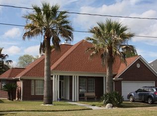 2308 Oak N, Nederland, TX 77627
