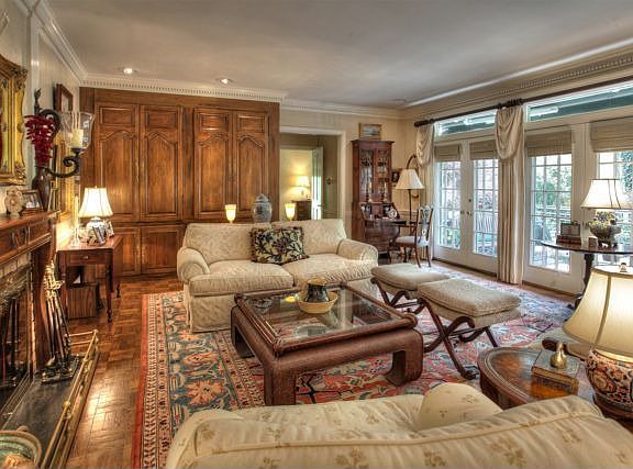 FRENCH DOORS LEADING TO BLUE