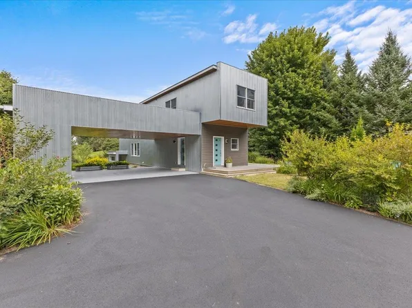 19 Balsam Circle, Williston, VT 05495