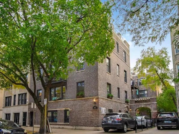 643 W Roscoe St APT D1, Chicago, IL 60657