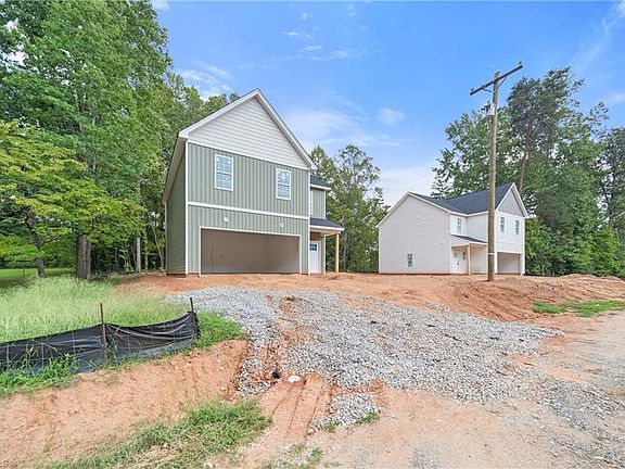 3rd image of 4365 Allen Dr