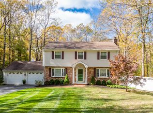 13 Poplar Rd, Ridgefield, CT 06877