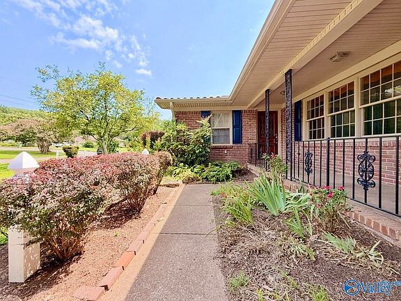 3rd image of 11022 McBride Dr SE