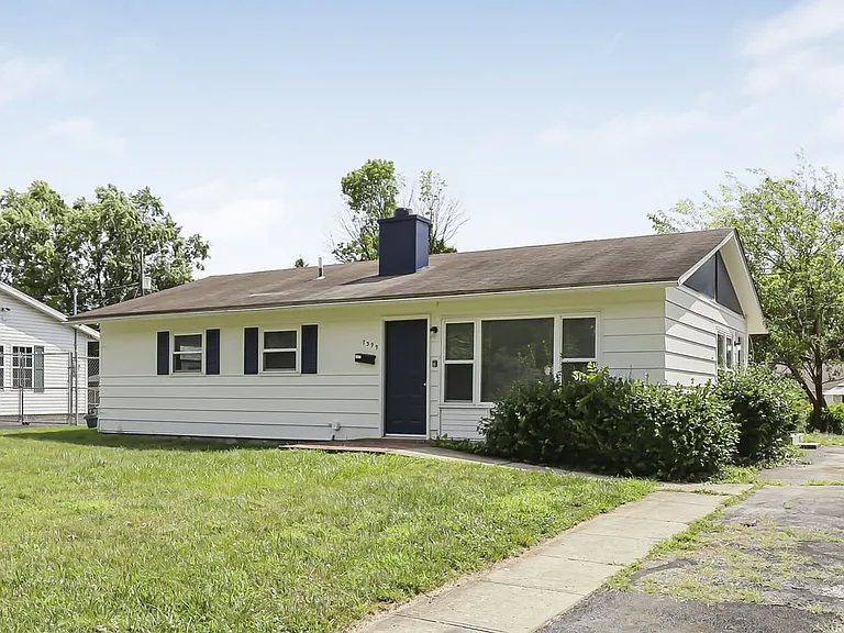 7399 Wollam Ave — Photo 41
