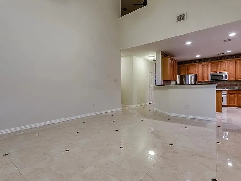 9033 Portage Ln — Photo 15