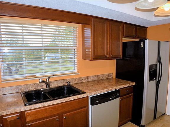 4th image of 7049 New Post Dr APT 8
