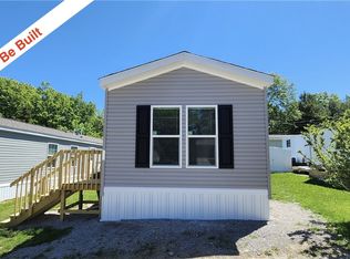 8323 Eagle Rd #42, Willoughby, OH 44094