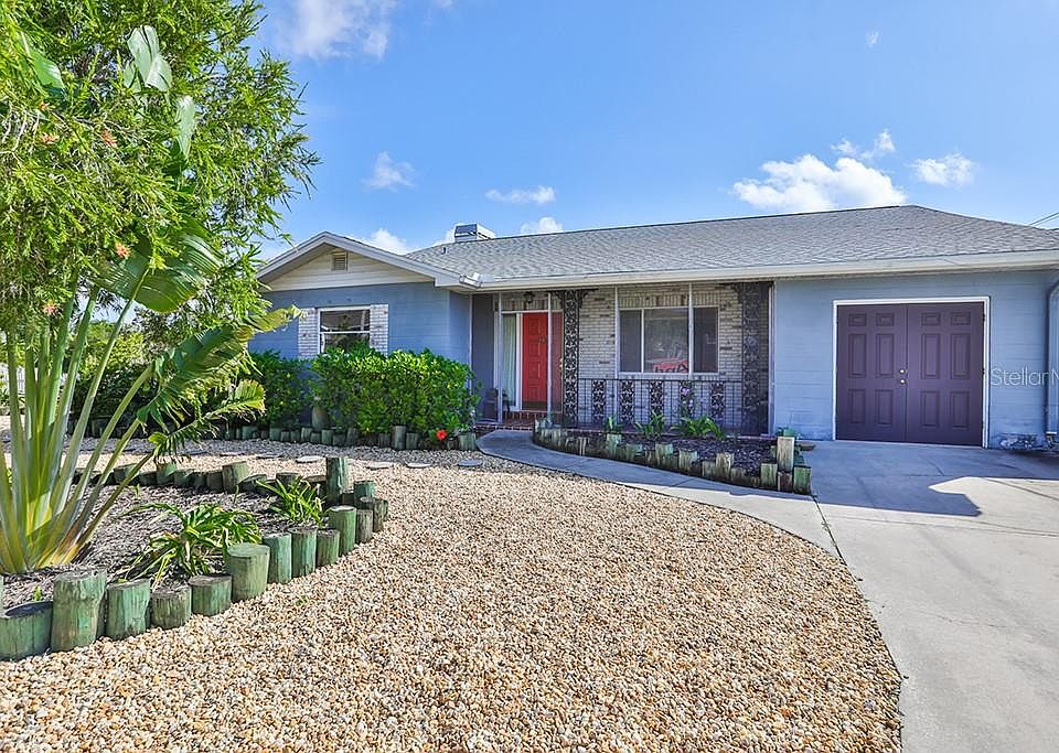 1st image of 824 Seabreeze Dr