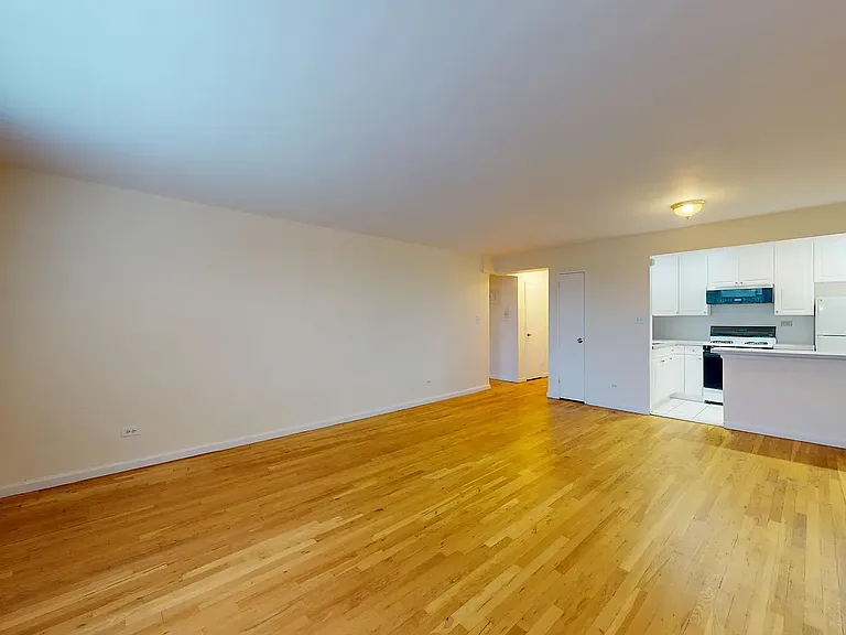 245-20 Grand Central Pkwy #6H — Photo 6