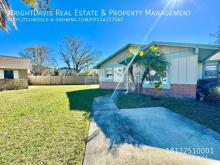 5102 Lawnton Ct — Photo 2