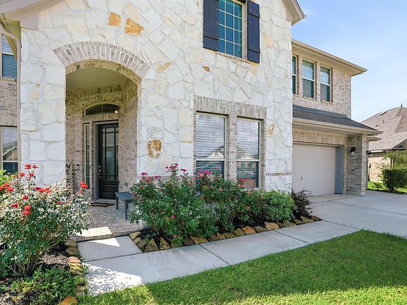 4th image of 9606 Pleasant Way
